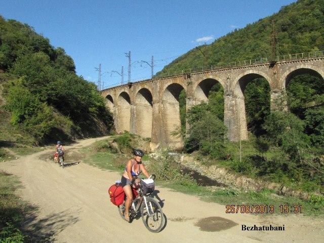 13cauca84.jpg